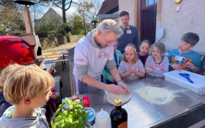 Osterlesetage im Ruller Haus. Drei Tage voller Geschichten, Pizza und Tradition.