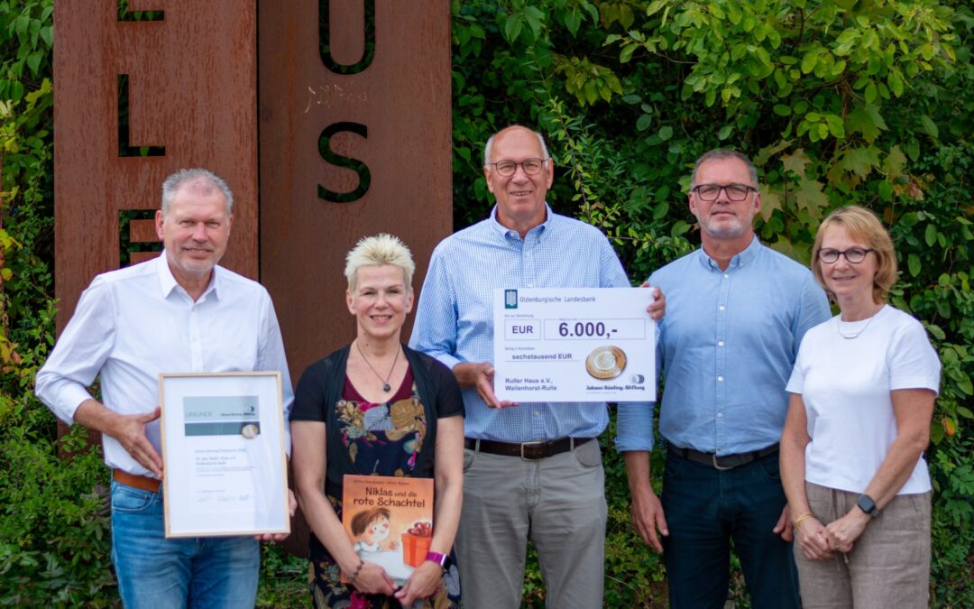 Johann-Bünting-Stiftung zeichnet Lesewerkstatt im Ruller Haus aus